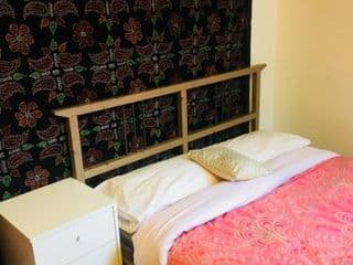 Chadswell House - Photo 4