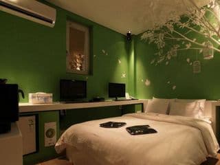 Nine Star Hotel - Photo 4