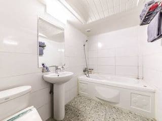Wow Motel - Photo 15