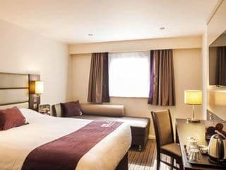 Premier Inn London Brixton - Photo 3