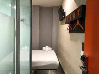 easyHotel Birmingham - Photo 12