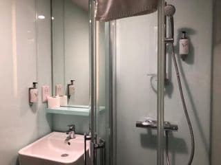 easyHotel Birmingham - Photo 13
