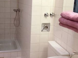 Rooms & Apartment near Zoologischen Garten - Photo 13