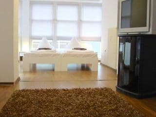 Rooms & Apartment near Zoologischen Garten - Photo 6