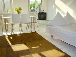Rooms & Apartment near Zoologischen Garten - Photo 7