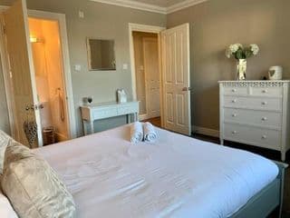 Accommodation Windsor Ltd - Lord Raglan House - Photo 11