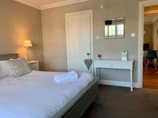 Accommodation Windsor Ltd - Lord Raglan House - Photo 14