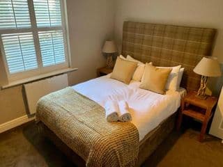 Accommodation Windsor Ltd - Lord Raglan House - Photo 6