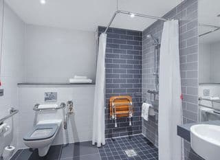 Holiday Inn Express - Birmingham - City Centre, an IHG Hotel - Photo 9