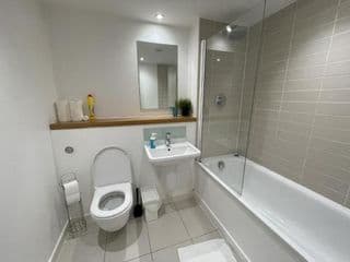 Stratford Luxury Apartments - Photo 13