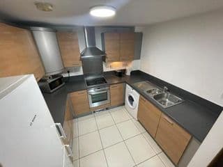 Stratford Luxury Apartments - Photo 15