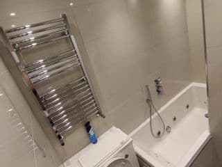 Modern 2 Bedroom Flat with private outdoor terrace - Photo 8