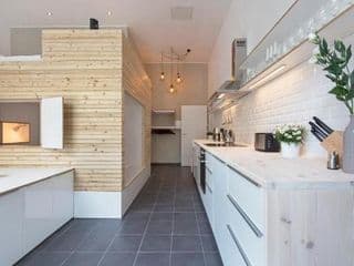 Modern Design Apartment - Photo 14