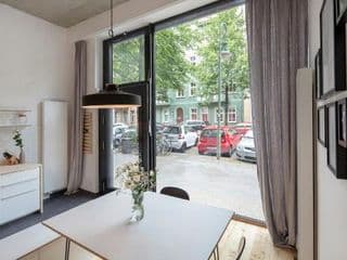 Modern Design Apartment - Photo 15