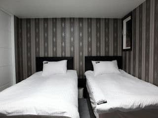 Ekonomy Hotel