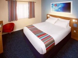 Travelodge Birmingham Yardley - Photo 2