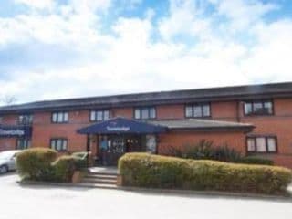 Travelodge Birmingham Yardley - Photo 18