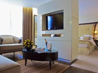 Ten Manchester Street Hotel - Photo 5