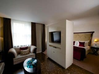 Ten Manchester Street Hotel - Photo 6