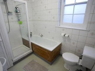 The Grange Pub - Photo 10