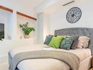 ARCORE Premium Rental Shaftesbury Avenue - Photo 21