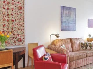 Super Nice Clerkenwell Home - Photo 3