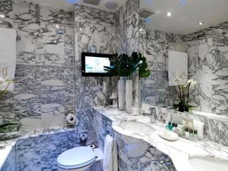 The Montague On The Gardens - Photo 9