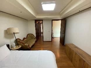 Classic Ganganam Galleria 3bedroom 2Bath 1MIN WALK - Photo 16