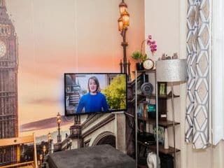 Pimlico Central London Suite near Victoria - Photo 11