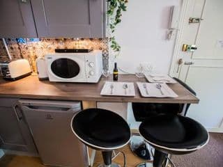 Pimlico Central London Suite near Victoria - Photo 16