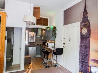 Pimlico Central London Suite near Victoria - Photo 17