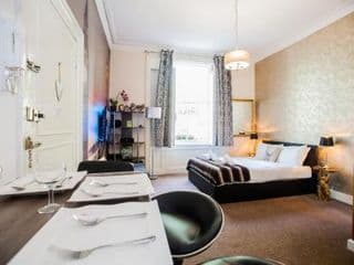 Pimlico Central London Suite near Victoria - Photo 22