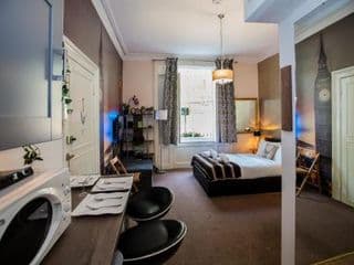 Pimlico Central London Suite near Victoria - Photo 7