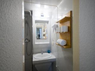 Altbauwohnung mit 3 Bädern (PB6) - Photo 6