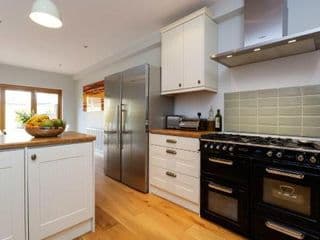 Veeve - Clapham Fairytale - Photo 9