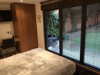 Romantic Bungalow in Notting Hill - Photo 2
