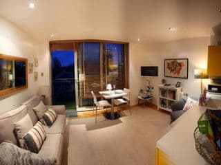 The Maltings Tower Bridge Apartment - Photo 2