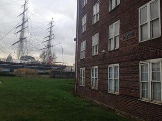 Riverside Cutty Sark 2BD Retreat - Photo 15