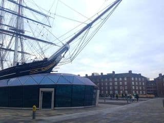 Riverside Cutty Sark 2BD Retreat - Photo 17