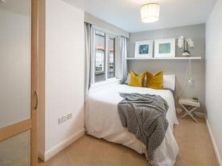 Square Mile Residences - Photo 20