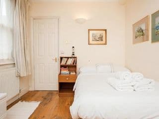 Bright 2 Bedroom Flat in Central London - Photo 12