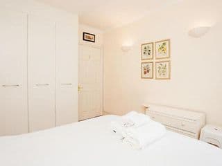 Bright 2 Bedroom Flat in Central London - Photo 19