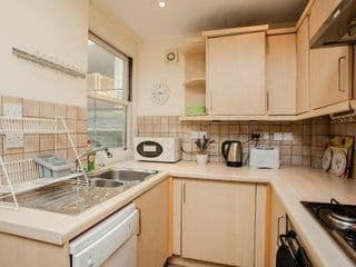 Bright 2 Bedroom Flat in Central London - Photo 24