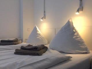 Apartment&Rooms near Brandenburg Gate - Photo 10