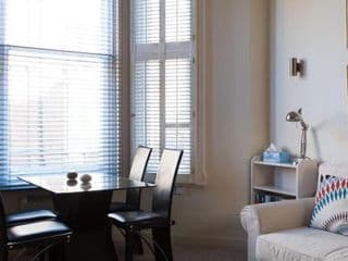 Modern 1 bed Flat in Knightsbridge - Photo 15