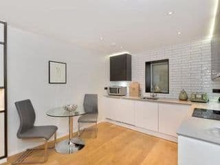 Wigmore Suites St Christopher's Place Serviced Apartments Central London - Photo 12
