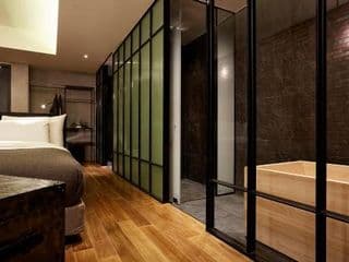 Nine Brick Hotel - Photo 13