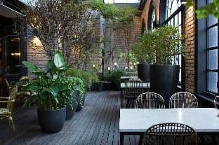 Nine Brick Hotel - Photo 17