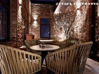 Nine Brick Hotel - Photo 9