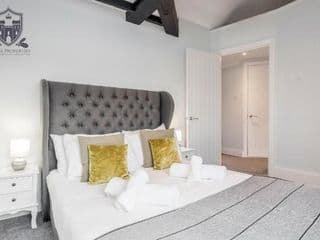 Castle Properties: The Sovereign 5 Bed Town House - Photo 21